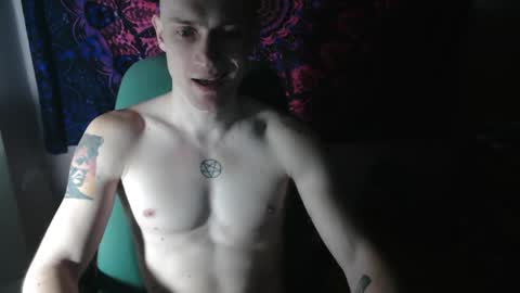 Johnny online show from October 4, 5:33 pm