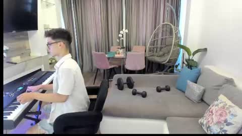 Johnny k. online show from June 22, 11:17 am
