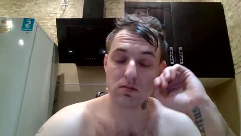 Snapshot of johny_hurdman27 chatting on March 11, 11:01 am johny27 online show from March 11, 11:01 am