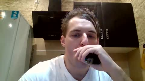 Snapshot of johny_hurdman27 chatting on January 19, 11:56 am johny27 online show from January 19, 11:56 am