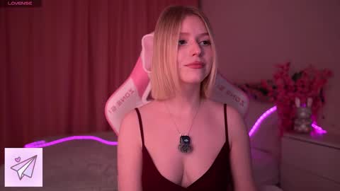 Paula online show from March 9, 2:05 am