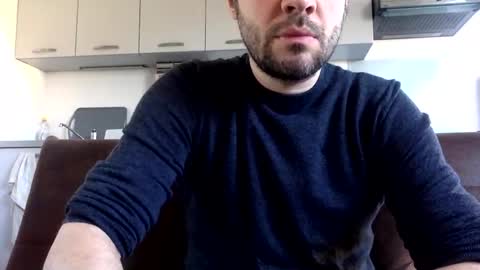 joinmetoparis online show from February 2, 11:18 am