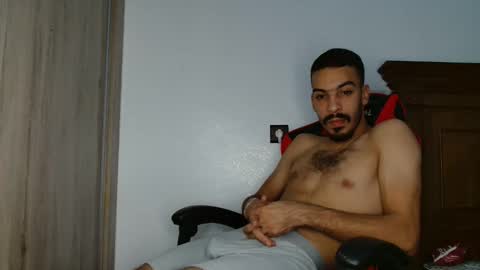 Snapshot of jokerharle1 chatting on October 1, 5:56 pm ALICEARABIAN online show from October 1, 5:56 pm