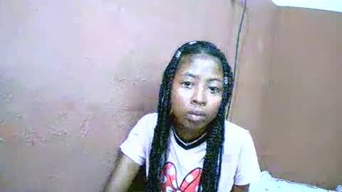 Snapshot of joliekah27 chatting on February 27, 5:04 pm joliekah27 online show from February 27, 5:04 pm