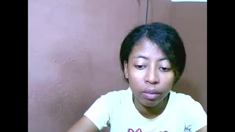 Snapshot of joliekah27 chatting on March 5, 10:21 pm joliekah27 online show from March 5, 10:21 pm