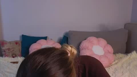Snapshot of jolyndeb chatting on September 26, 12:02 pm Viola online show from September 26, 12:02 pm