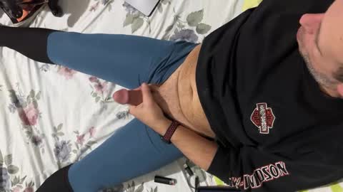 jon_raleigh online show from December 7, 8:27 am