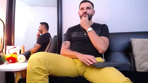 Snapshot of jonas_beard1 chatting on February 18, 11:41 pm JONAS BEARD online show from February 18, 11:41 pm