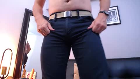 Snapshot of jonas_beard1 chatting on March 2, 12:31 am JONAS BEARD online show from March 2, 12:31 am