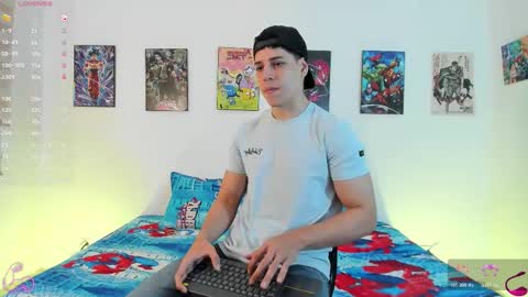 Instagram jonathanfit14 online show from March 9, 8:13 pm