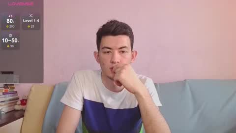 jonhy_merlin online show from December 17, 9:28 am