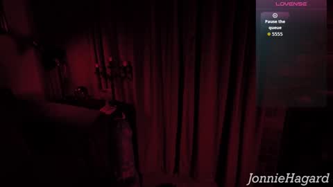 Snapshot of jonniehagard chatting on October 7, 4:19 am Jonnie Hagard online show from October 7, 4:19 am