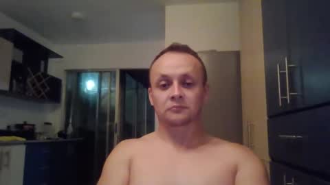 jorchuck1919este online show from October 18, 2:16 am