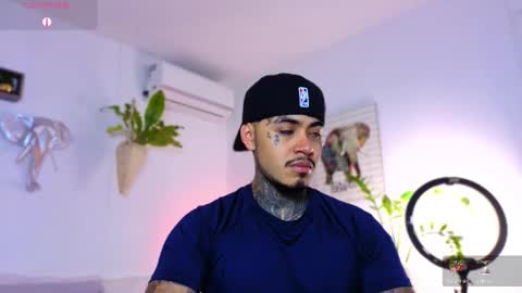 Jordan Smith online show from December 15, 8:49 pm