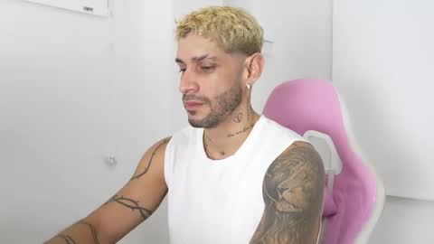 jose_wc online show from March 25, 4:30 am