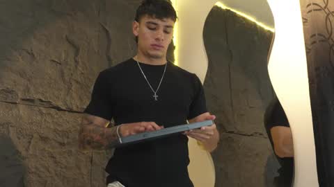 JOSEPH  online show from March 6, 11:42 am