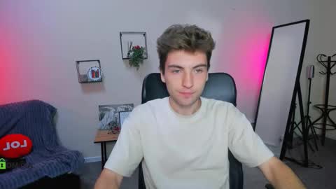 joseph_bear_ online show from September 22, 7:07 pm