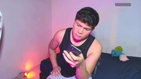 JOSEPH BROWN online show from April 9, 6:19 am