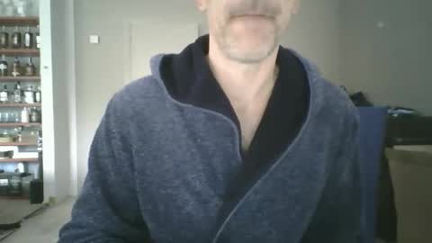 joshua154197 online show from March 31, 10:48 am