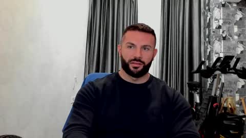 joshuamuscle69 online show from May 6, 8:09 am