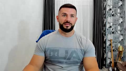 joshuamuscle69 online show from November 29, 11:18 am