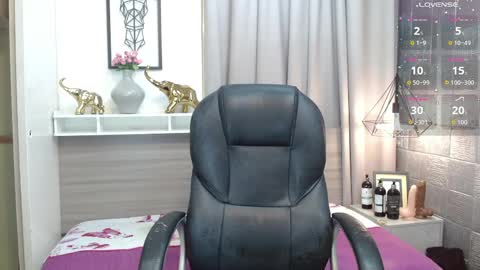 jossivibes online show from May 17, 12:20 am