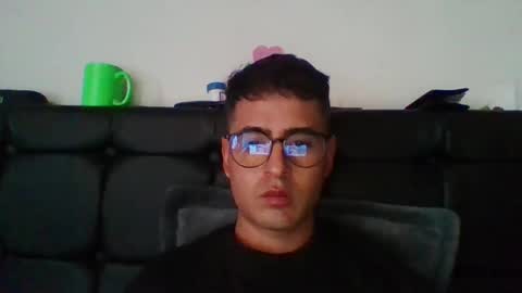 josux8 online show from January 7, 7:19 pm