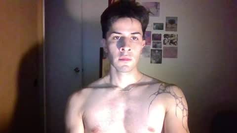 jotarojas1 online show from January 14, 2:08 am