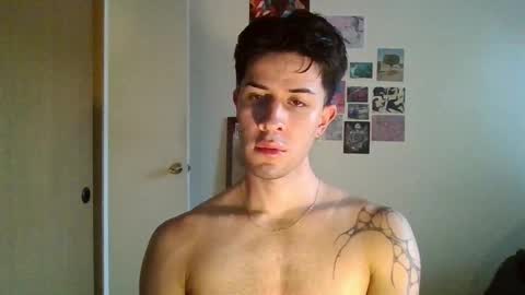 jotarojas1 online show from January 18, 11:11 pm