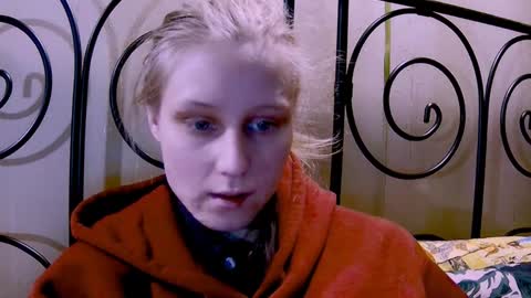 joy_keys online show from January 20, 2:25 pm