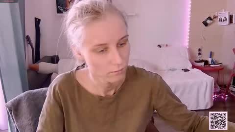 joy_keys online show from September 9, 11:10 am