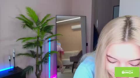 joybunny online show from February 10, 8:20 am