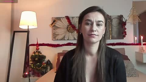 Snapshot of joycasidy chatting on December 30, 2:40 pm CassidyJoy online show from December 30, 2:40 pm