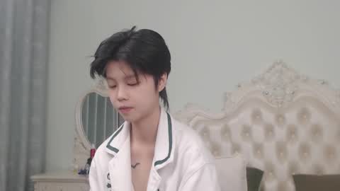 joycekay online show from October 3, 7:44 pm