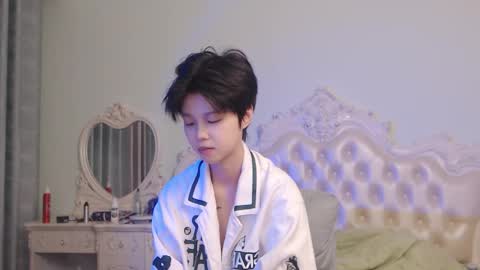 joycekay online show from December 4, 10:26 am