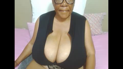 DairyQueen online show from February 6, 5:55 am