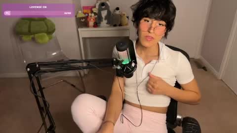 Jackie Joy online show from December 3, 11:29 pm