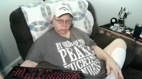 jpmel99 online show from February 21, 9:40 pm