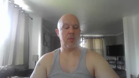 jr1871 online show from May 7, 1:18 pm