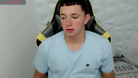 jr_nino online show from January 24, 12:20 pm