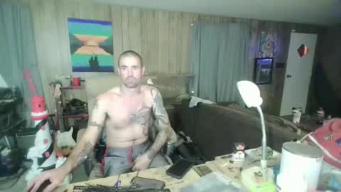 jrizzle1111 online show from March 13, 8:06 am