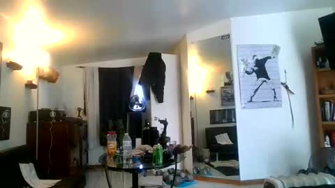 jrstylin online show from December 22, 6:36 pm