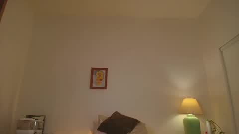 Jsmine  and sometimes Beaulooks online show from February 12, 11:20 pm