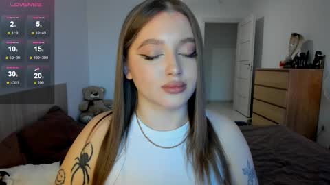 Snapshot of ju_lii chatting on February 23, 3:08 pm Julia and Julia online show from February 23, 3:08 pm