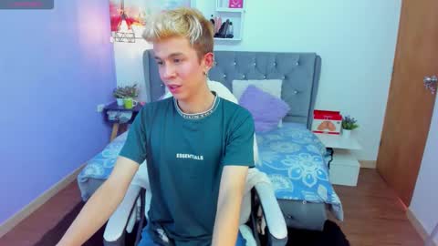 Juandii online show from December 16, 3:07 pm