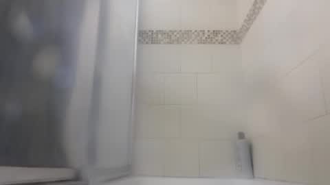 Snapshot of juan123ju1326 chatting on September 20, 4:59 am juan123ju1326 online show from September 20, 4:59 am