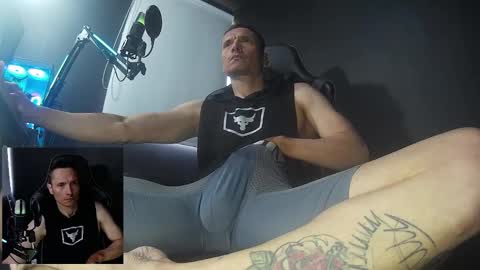 Juans Mysterious Hammer online show from December 21, 6:14 pm