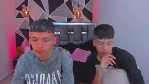 JuanSteven online show from February 12, 12:25 am