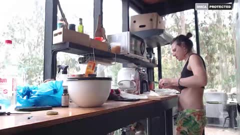 Juana1hin online show from December 4, 5:01 pm