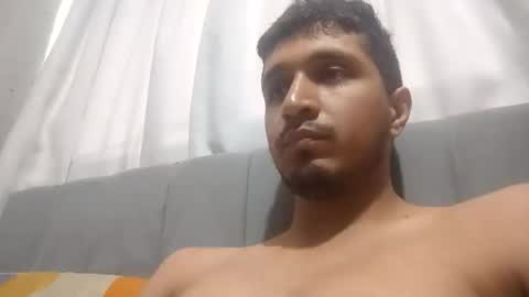 juanc23_371 online show from June 4, 8:15 pm